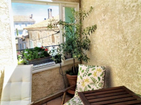 Maison intime à Pouzols-Minervois avec jardin et parking